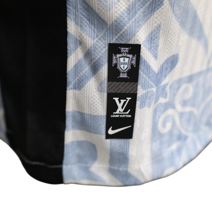 Detalle textura camiseta Portugal edición especial 2024/25 diseño estilo lujo
