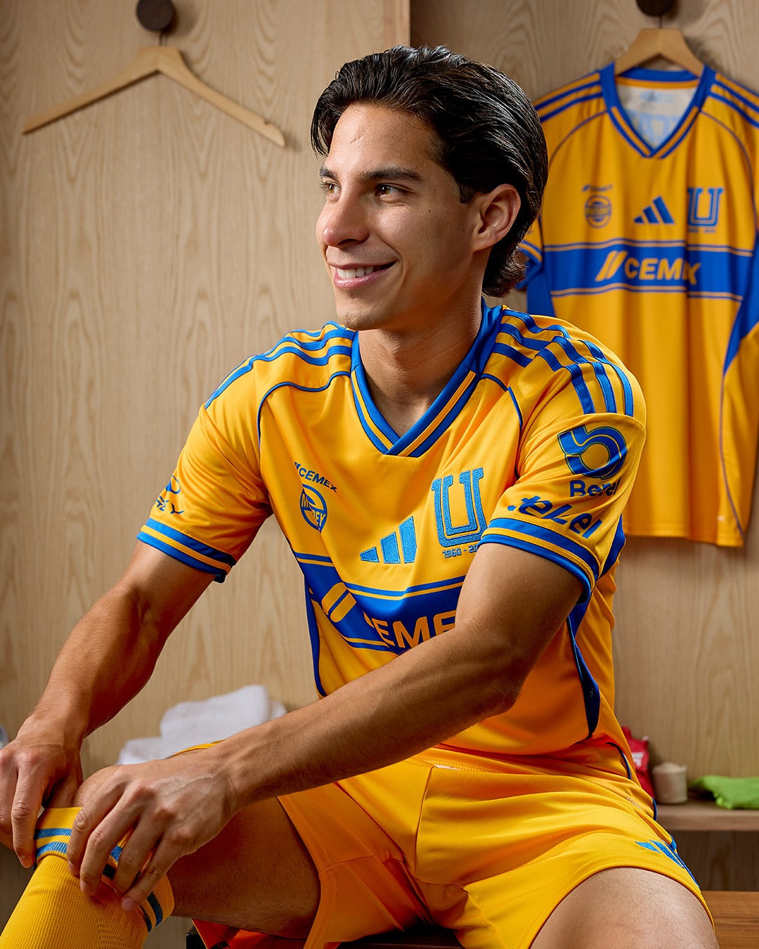 Tigres UANL Local 25/26 - Versión Jugador