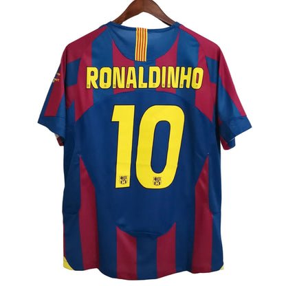 FC Barcelona Local 05/06 – Ronaldinho 10