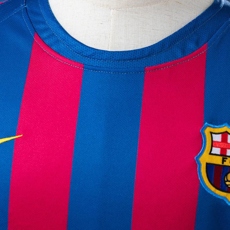 FC Barcelona Local 05/06 – Ronaldinho 10