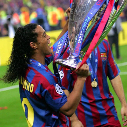 FC Barcelona Local 05/06 – Ronaldinho 10