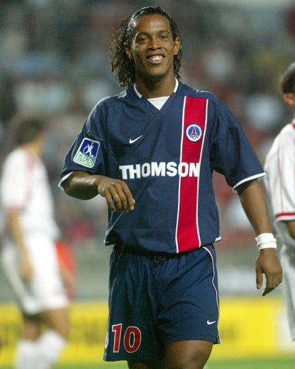 Paris Saint-Germain Local 02/03