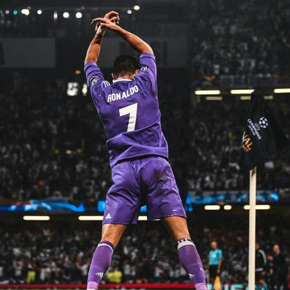 Real Madrid Visita 16/17 Manga Larga - Ronaldo 7